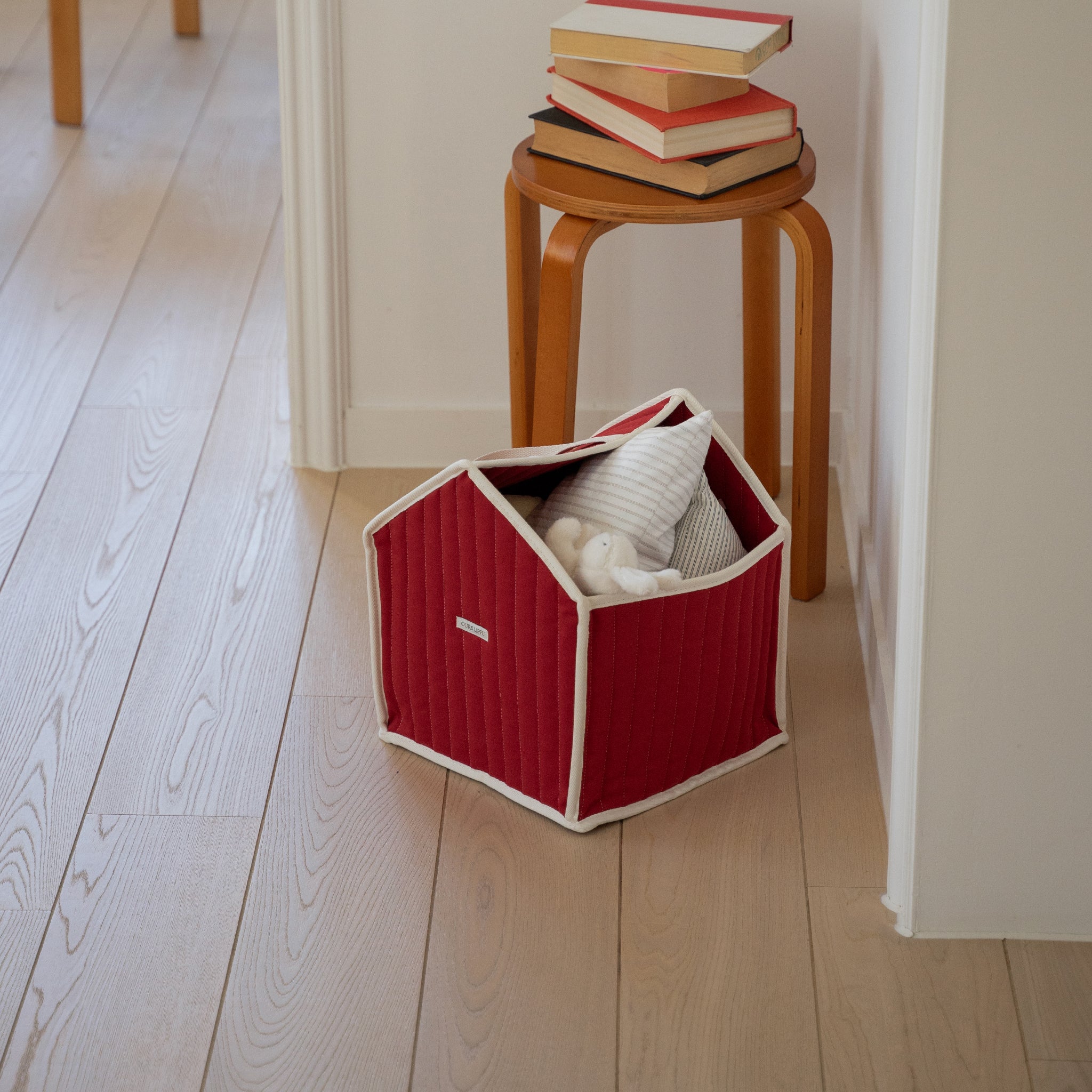 Toy House L