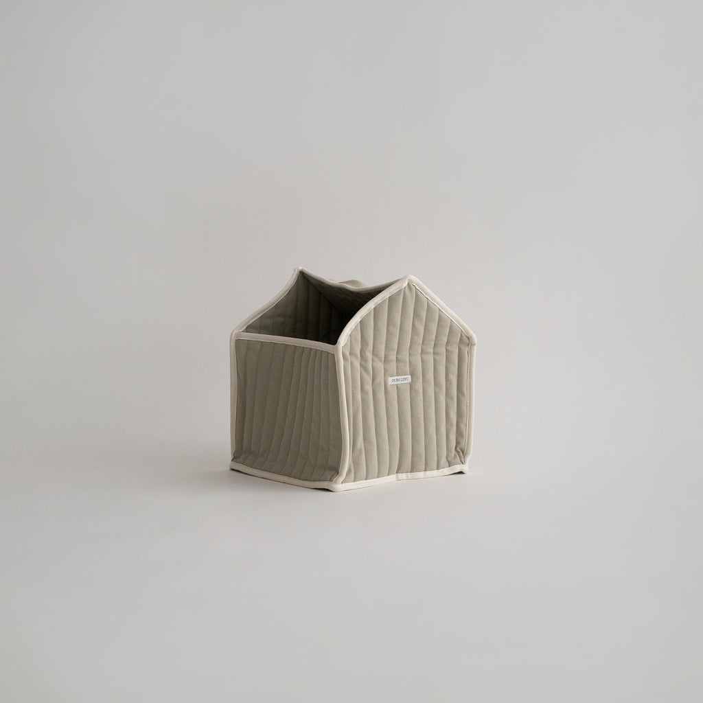 Toy House L